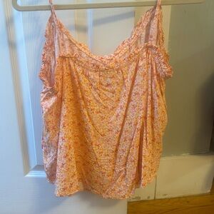 Old Navy Floral Tank Top in Peach and Coral